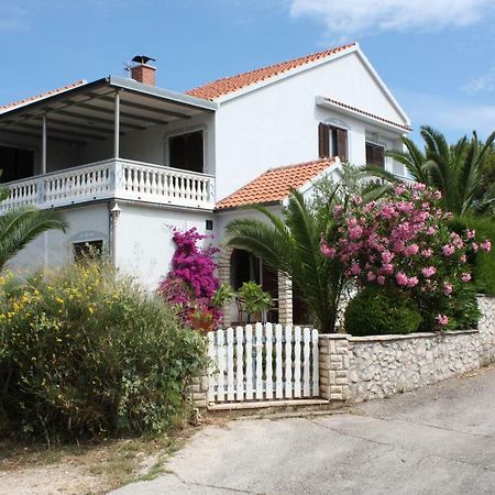 Apartmani Misic Zdrelac Exterior photo